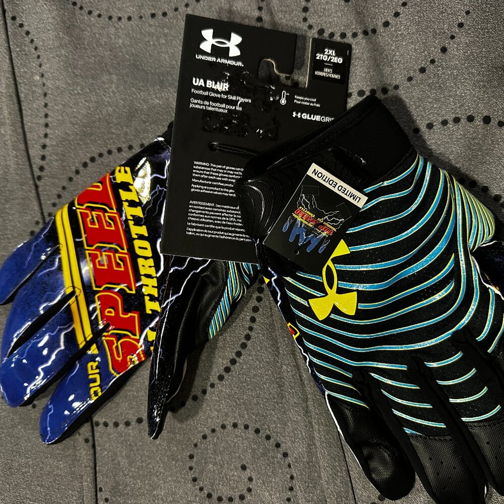 UNDER ARMOUR BLUR TOP SPEED FOOTBALL GLOVES LIMITED EDITION SIZE 2XL MEN $50.00